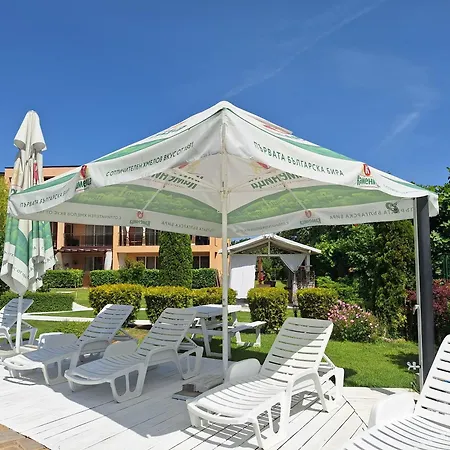 созополи хилс A11 公寓 *